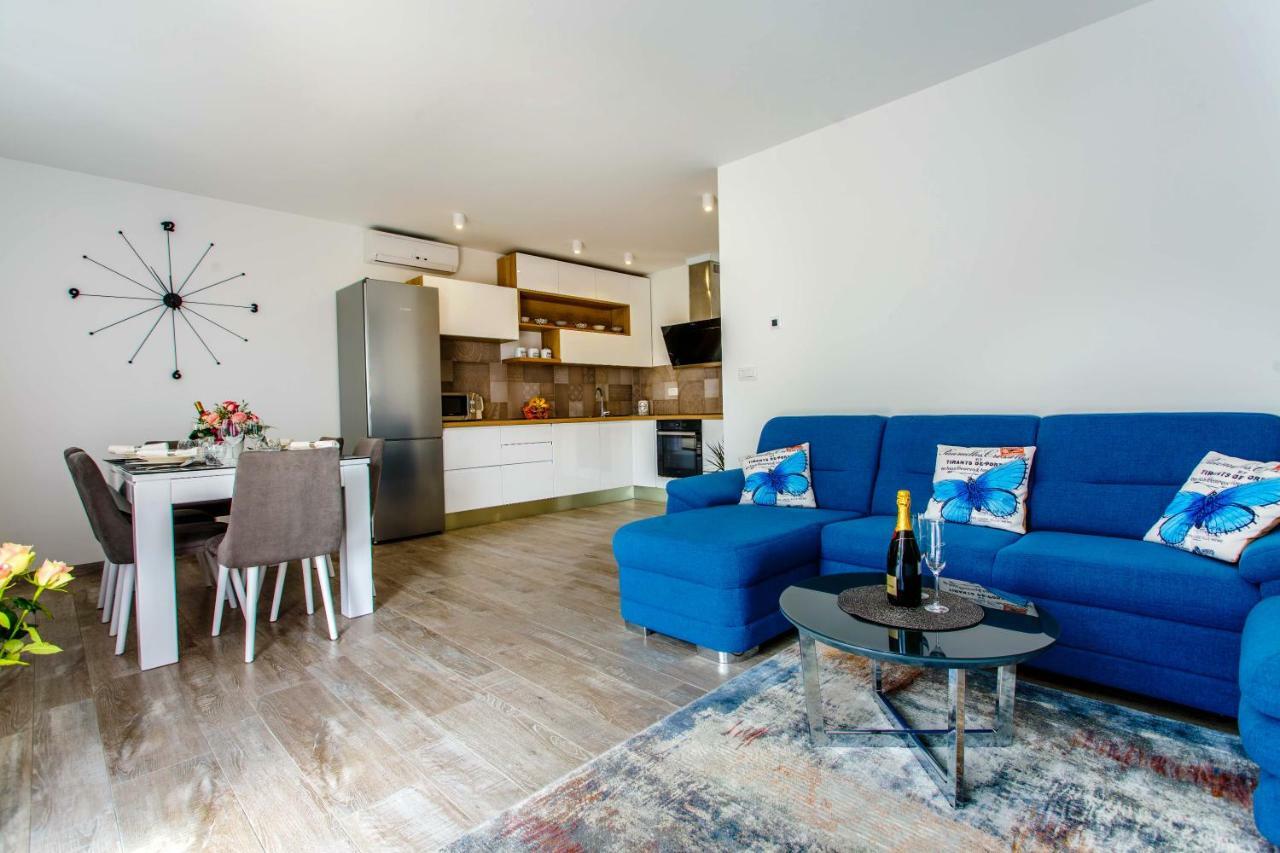Apartment Ferias Trogir Exterior foto